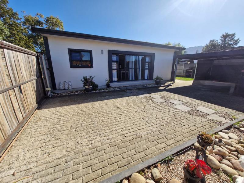 4 Bedroom Property for Sale in George South Western Cape